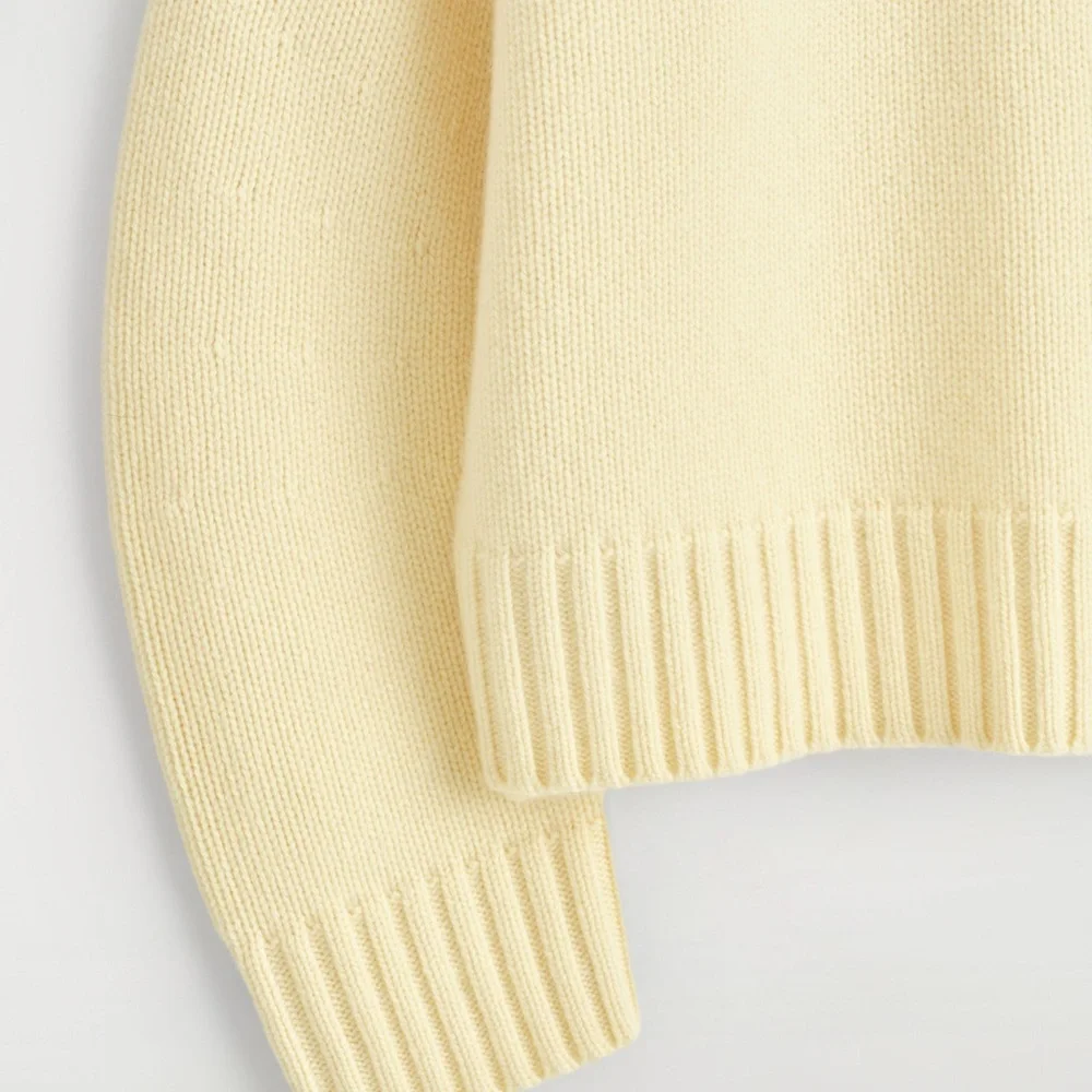 COS CHUNKY PURE CASHMERE CREW-NECK SWEATER medium butter yellow 2025 - Picture 8 of 8